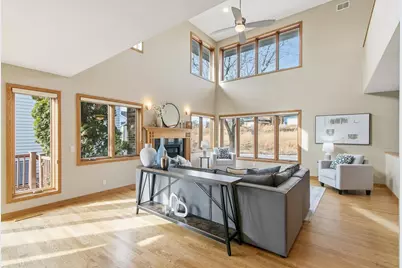 6809 Phil Lewis Way Way, Middleton, WI 53562 - Photo 7