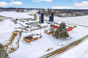 S4121 Crawford St, Baraboo, WI 53913 - Photo 35