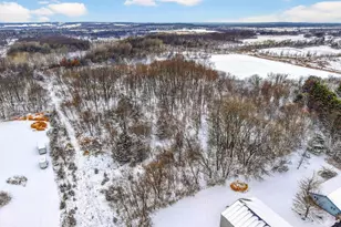 S4121 Crawford St, Baraboo, WI 53913 - Photo 47