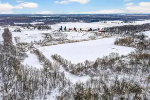 S4121 Crawford St, Baraboo, WI 53913 - Photo 45