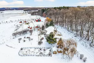 S4168 Crawford St, Baraboo, WI 53913 - Photo 55