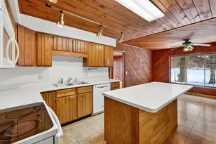 S4166 Crawford St, Baraboo, WI 53913 - Photo 15