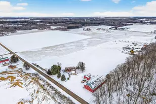 S4166 Crawford St, Baraboo, WI 53913 - Photo 63