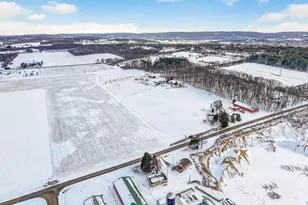 S4166 Crawford St, Baraboo, WI 53913 - Photo 65