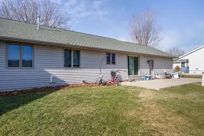 2210 N Wright Road, Janesville, WI 53546 - Photo 7