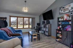 2210 N Wright Rd, Janesville, WI 53546 - Photo 11