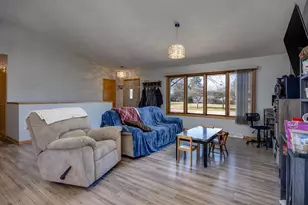 2210 N Wright Rd, Janesville, WI 53546 - Photo 9