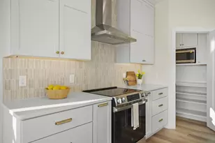 7712 Larkspur Ln, DeForest, WI 53532 - Photo 15