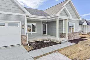 7712 Larkspur Ln, DeForest, WI 53532 - Photo 3