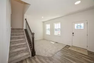 2700 Oslo Run, Stoughton, WI 53589 - Photo 3