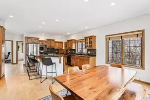 5654 Cobblestone Ln, Waunakee, WI 53597 - Photo 13