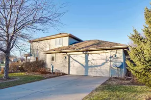 246 Concord Pl, Deerfield, WI 53531 - Photo 5