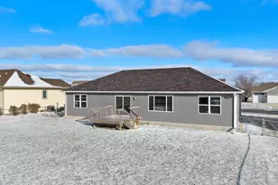 1035 Bluegrass Trl, Waterloo, WI 53594 - Photo 49