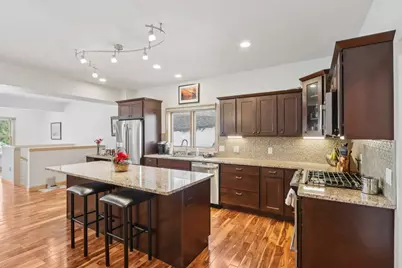 7428 South Avenue, Middleton, WI 53562 - Photo 17