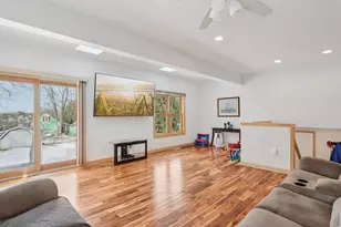 7428 South Ave, Middleton, WI 53562 - Photo 11