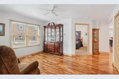 7428 South Avenue, Middleton, WI 53562 - Photo 7