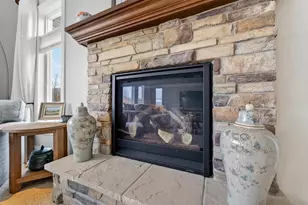 441 Grandview Dr, Waunakee, WI 53597 - Photo 19