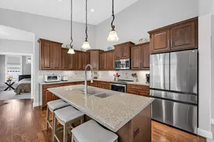 441 Grandview Dr, Waunakee, WI 53597 - Photo 13