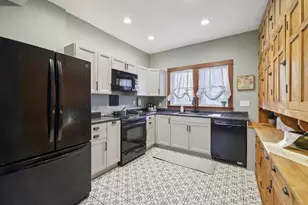 308 S 4th W St, Fort Atkinson, WI 53538 - Photo 13