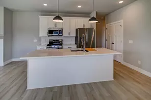 2965 Blue Grass Dr, Stoughton, WI 53589 - Photo 7