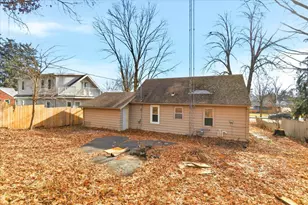 409 11th St, Baraboo, WI 53913 - Photo 31