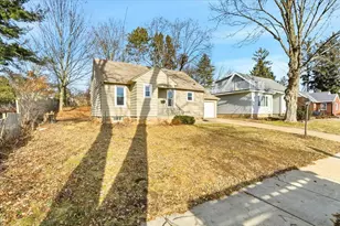 409 11th St, Baraboo, WI 53913 - Photo 39