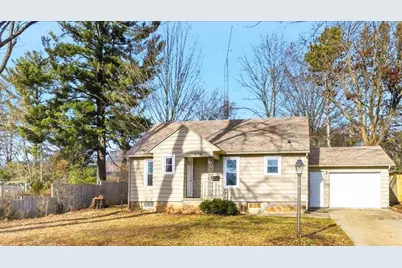 409 11th Street, Baraboo, WI 53913 - Photo 1