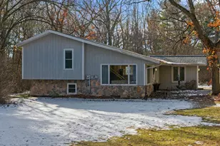 144 Meadowview Dr, Baraboo, WI 53913 - Photo 43