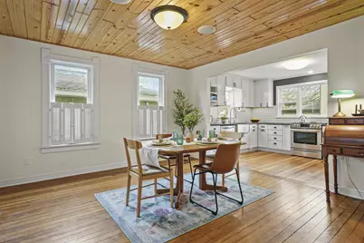 625 S Madison Street, Stoughton, WI 53589 - Photo 9