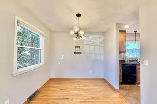 2525 Mt Vernon Ave, Janesville, WI 53545 - Photo 5