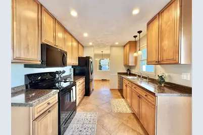 2525 Mt Vernon Avenue, Janesville, WI 53545 - Photo 9