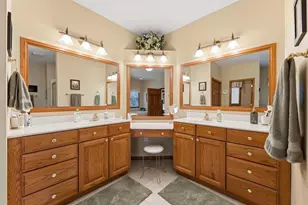 E9291 Pebblebeach Dr, Wisconsin Dells, WI 53965 - Photo 25