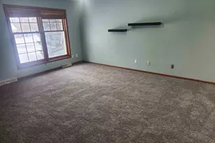 1208 Victoria Cir, Baraboo, WI 53913 - Photo 11