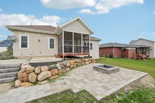 2109 Korgen Dr, Stoughton, WI 53589 - Photo 85