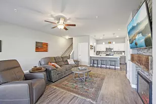 1971 N Windsor Ave, Cottage Grove, WI 53527 - Photo 3