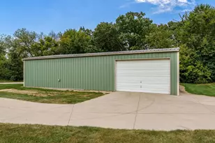 10120 W State 81 Rd, Beloit, WI 53511 - Photo 23