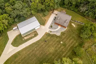 10120 W State 81 Rd, Beloit, WI 53511 - Photo 3