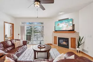 W11557 Island View Ct, Lodi, WI 53555 - Photo 5