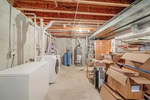 601 Aztalan Dr, Madison, WI 53718 - Photo 35