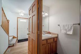 601 Aztalan Dr, Madison, WI 53718 - Photo 31