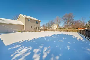 601 Aztalan Dr, Madison, WI 53718 - Photo 15