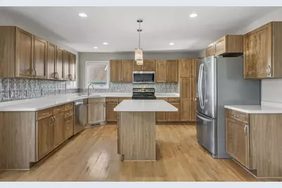 5734 Rosslare Lane, Fitchburg, WI 53711 - Photo 7