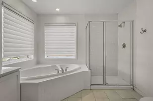 5734 Rosslare Ln, Fitchburg, WI 53711 - Photo 25