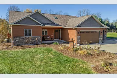5615 S Granite Lane, Baraboo, WI 53913 - Photo 1