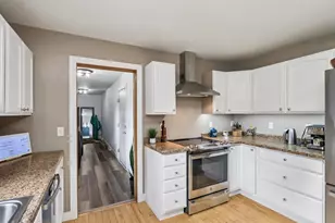 911 Gillette Ln, Wisconsin Dells, WI 53965 - Photo 19