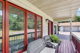 911 Gillette Ln, Wisconsin Dells, WI 53965 - Photo 5