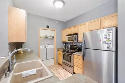 101 Metro Terrace #304, Madison, WI 53718 - Photo 5
