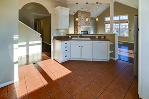 3035 Nessling St, Madison, WI 53719 - Photo 5