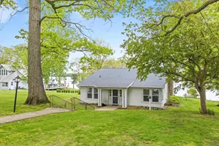 607C Illinois Ave, Green Lake, WI 54941 - Photo 5