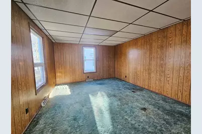 215 N Main Street, Reeseville, WI 53579 - Photo 3